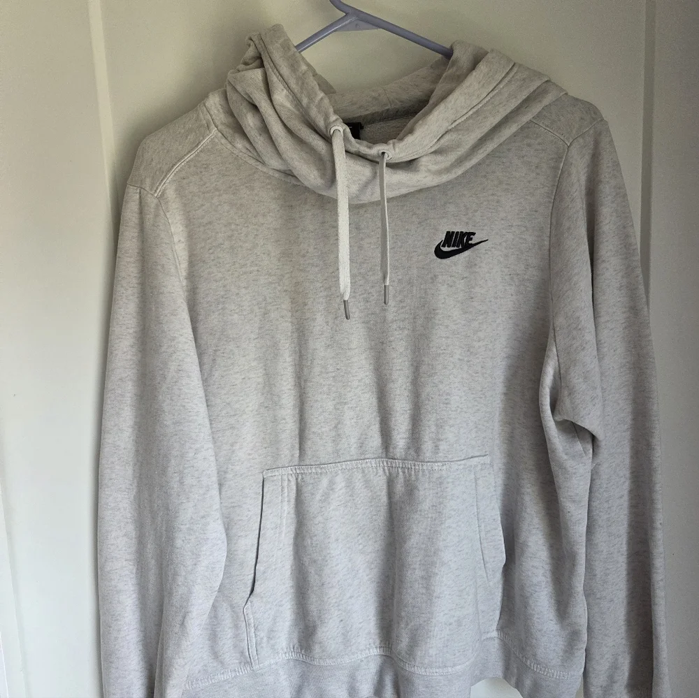 Nike Gray Hoodie‎